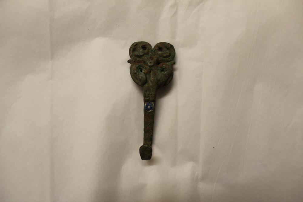 图片[1]-garment-hook; bead BM-1940-1214.269-China Archive